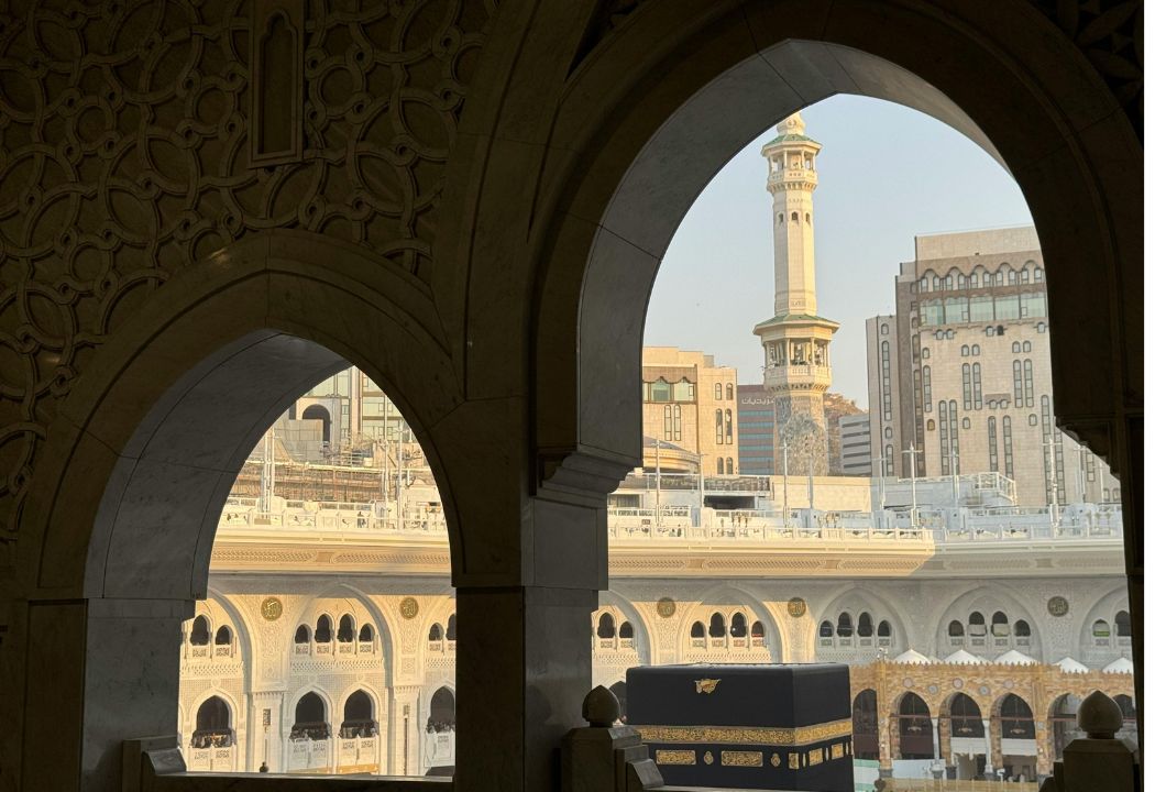 Urutan Tata Cara Umroh Lengkap Sesuai Sunnah (Panduan Mudah Untuk Jamaah Pemula)